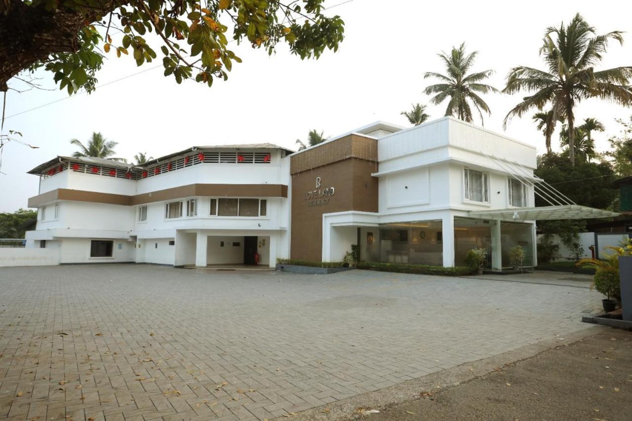 Loveland Residency Kochi Buitenkant foto