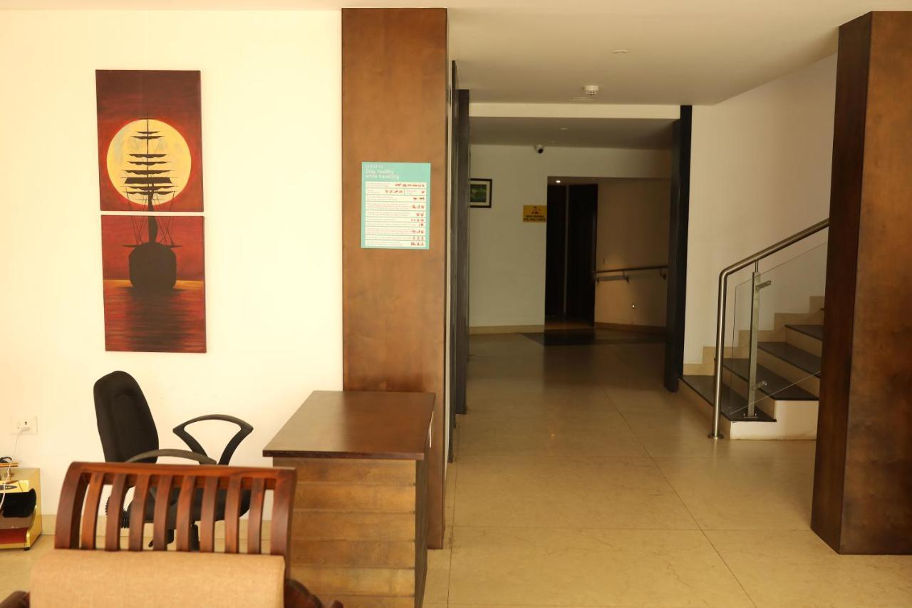 Loveland Residency Kochi Buitenkant foto